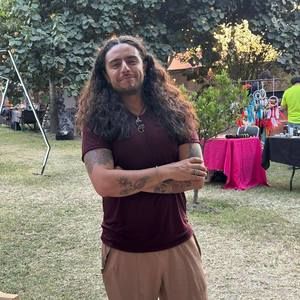 Meet your Posher, Rodrigo